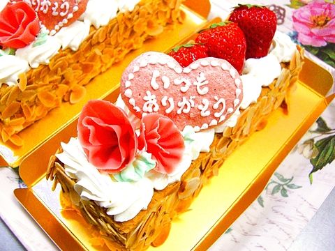 母の日スイーツ2017☆≪ナポレオンパイ≫紅ほっぺ苺&カスタードクリームのパイ。カーネーション&ピンクハートマカロン付